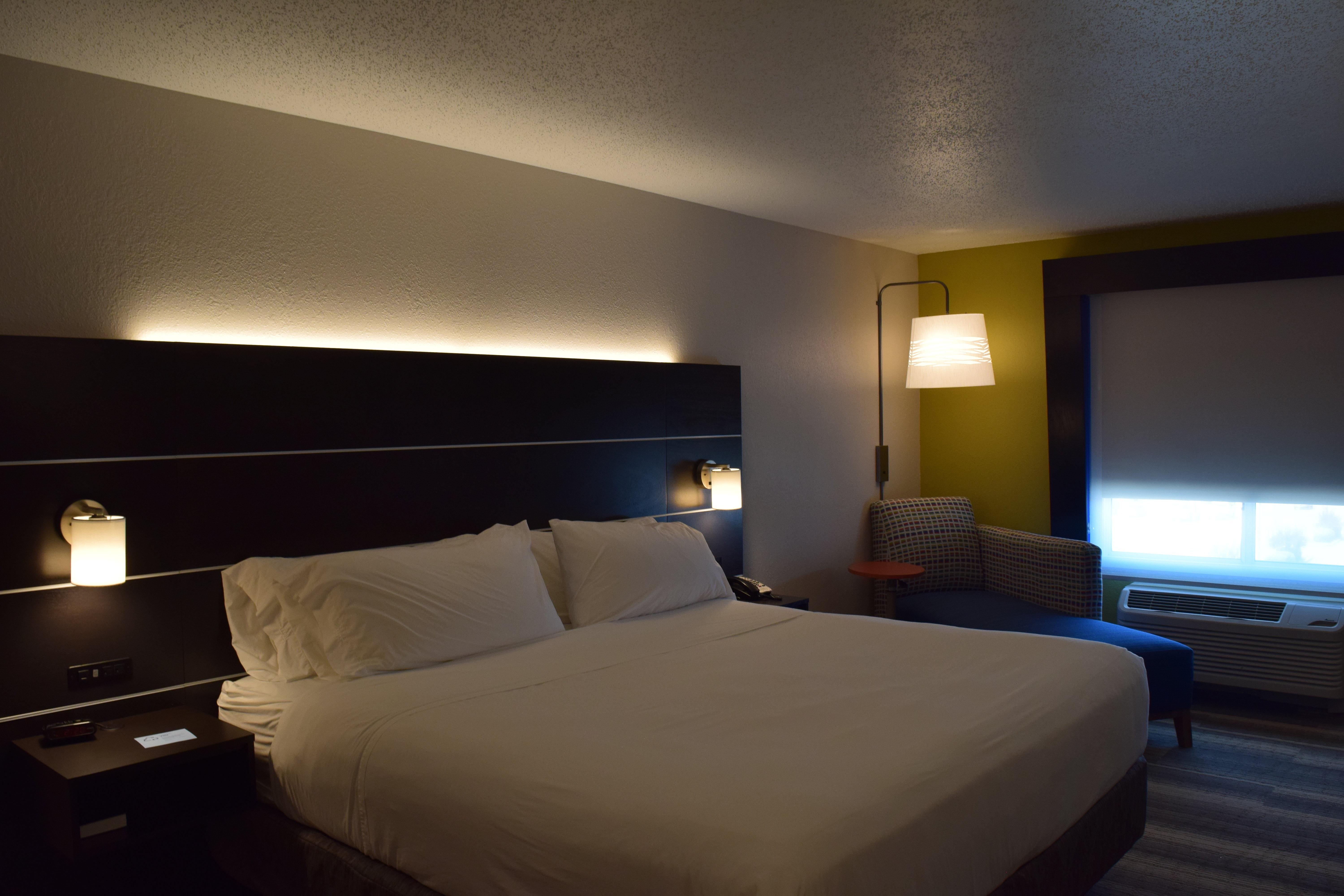 Holiday Inn Express & Suites Sparta מראה חיצוני תמונה
