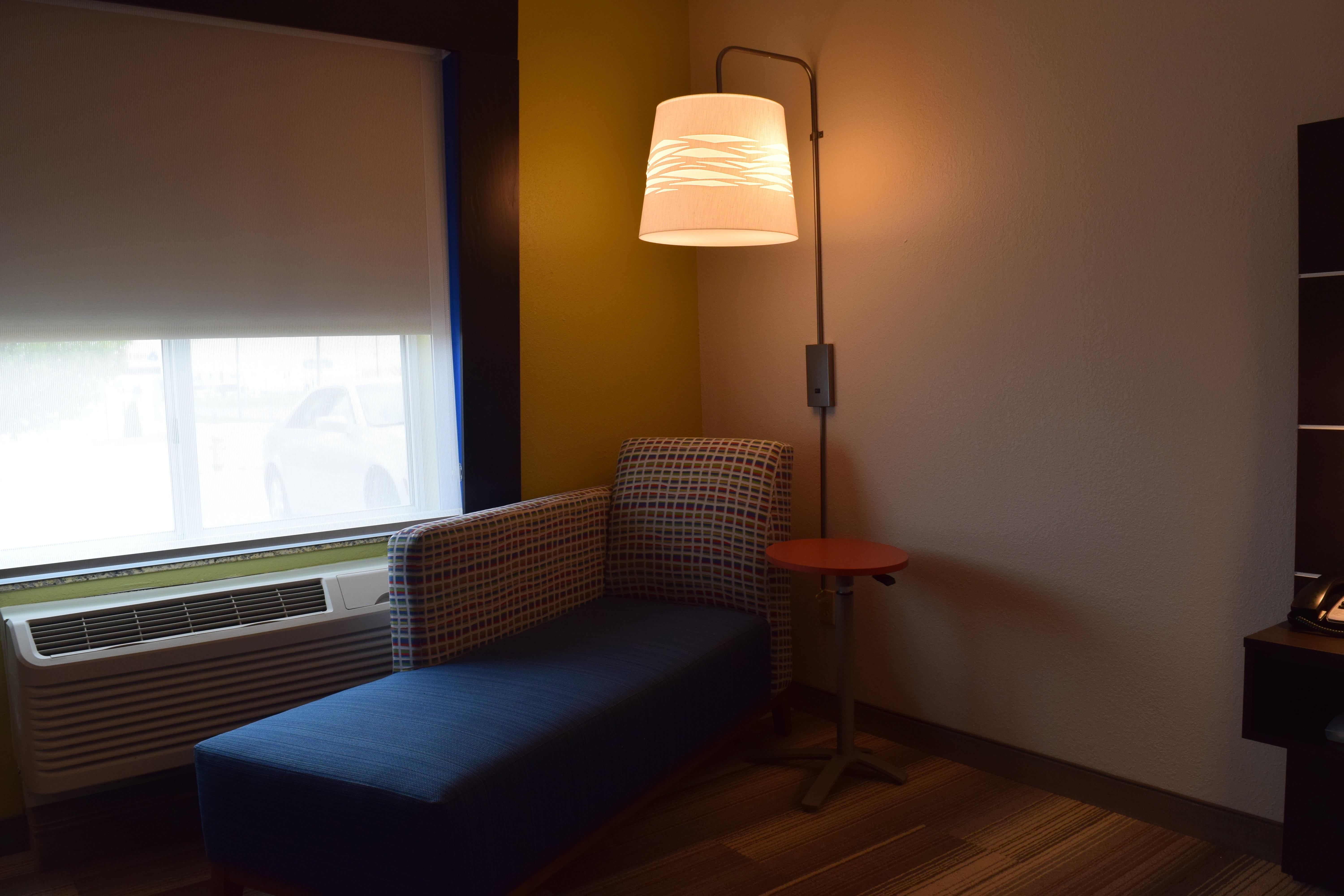 Holiday Inn Express & Suites Sparta מראה חיצוני תמונה