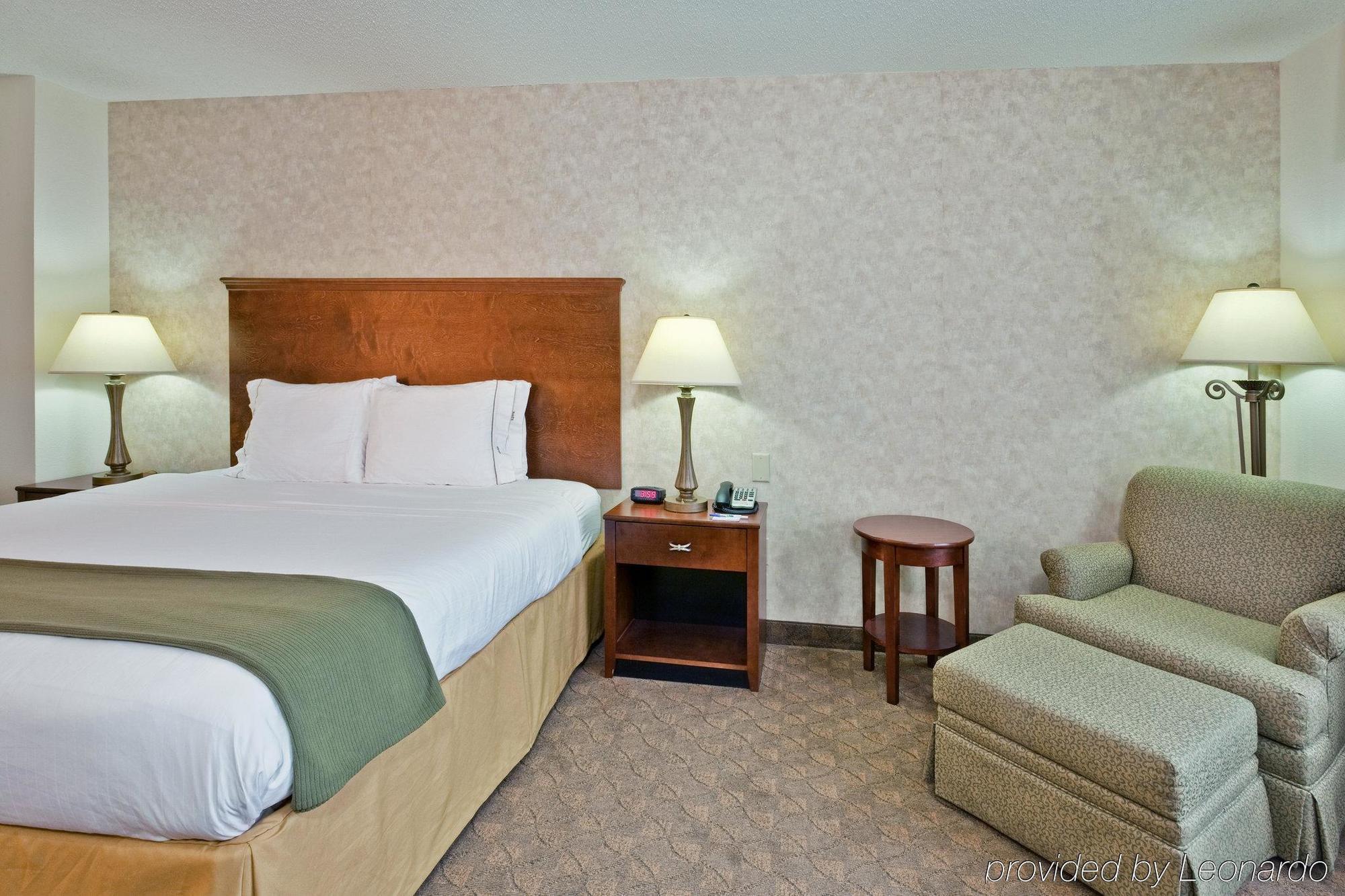 Holiday Inn Express & Suites Sparta חדר תמונה