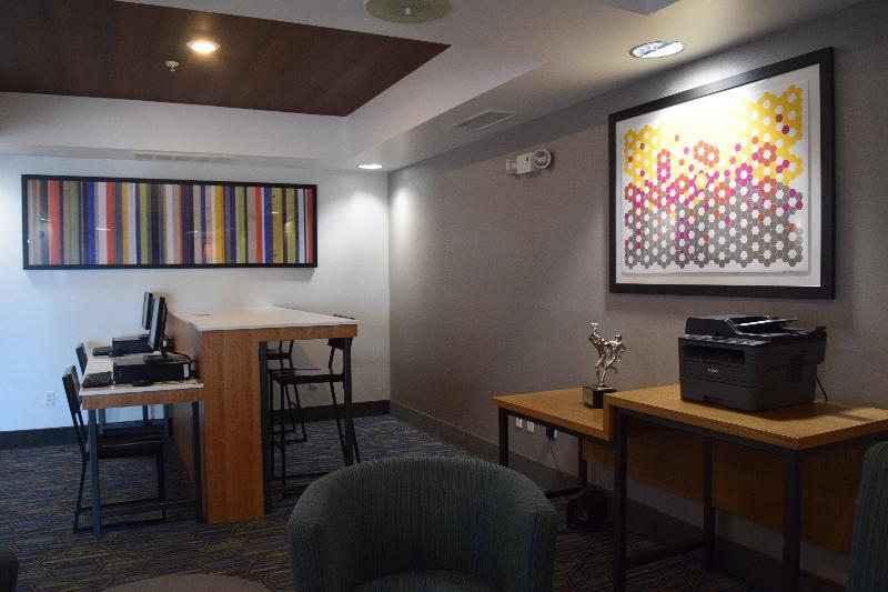 Holiday Inn Express & Suites Sparta מראה חיצוני תמונה